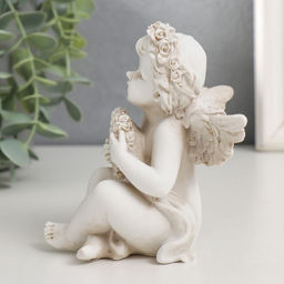 Цена за 2 шт.Фигурка полистоун Ангелочек с венком из роз в форме сердца, 11?9?8.4 см, МИКС