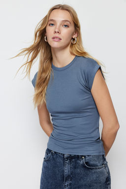 Ac?k Antrasit Viskoz/Yumusak Kumas Fitted/Vucuda Oturan Esnek Orme Bluz TWOSS23BZ00992