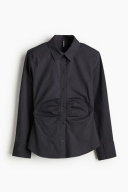 Camisa con hombreras