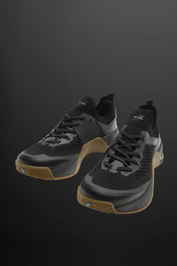 TRAINING TRAINERS - Zara фото 2