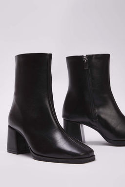 Siyah Kare Burun Blok Topuklu Kad?n Bot
TAKAW26BO00069 - Trendyolmilla фото 2