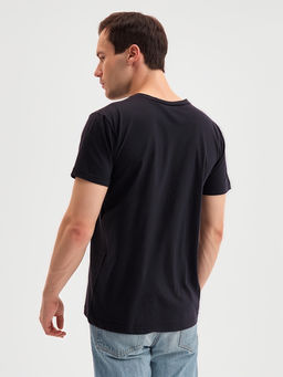 Футболка мужская Collorista, размер 58-60, чёрная