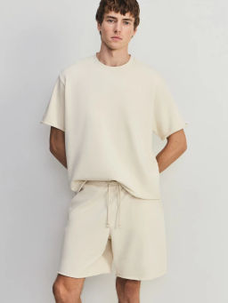 Шорты с необработанными краями ZR2605042102-61 / Zarina