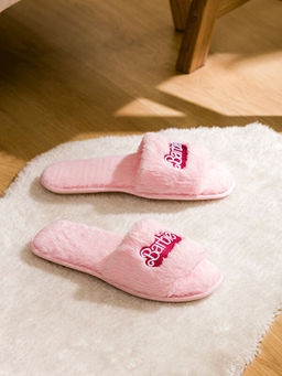 Barbie Nak??l? Pel?? Kad?n Ev Terli?i