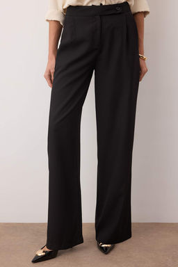 Siyah Wide Leg/Genis Paca Yuksek Bel Pantolon TWOAW26PL00036