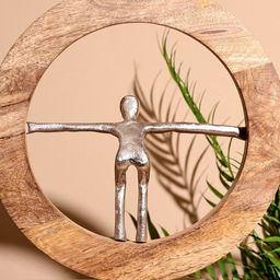 Сувенир интерьерный в деревянном кольце «Момент», 25×8×28 см