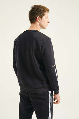 Свитшот Черный