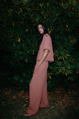 WRINKLED-EFFECT WIDE-LEG TROUSERS - Zara фото 11
