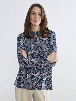 Ba?lamal? Yaka ?i?ekli Bluz