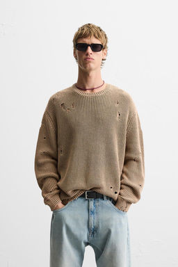 ACID WASH RIPPED SWEATER - Zara фото 2