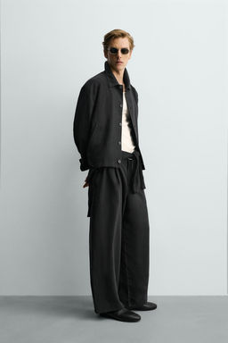 SOBRECAMISA FLUIDA BOXY FIT / Negro - Zara фото 4