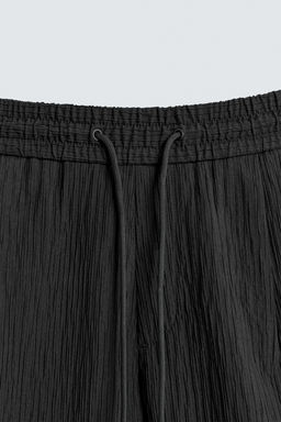 PANTAL?N RELAXED FIT EFECTO RELIEVE / Negro - Zara фото 9