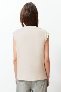 Tas Kay?k Yaka S?f?r Kol Buzgulu Orme T-Shirt TWOSS24TS00051