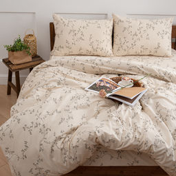 КПБ Чистый хлопок 2,0 спальный с европростыней, наволочки 50х70, поплин, 100% хлопок, Вивьен Пододеяльник 177х215 с прорезью, простыня классическая 215х240 подшита с 4-х сторон, наволочки 50х70 с клапаном - 2 шт - Традиция фото 2