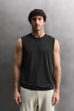 TECHNICAL TANK TOP - Zara фото 10