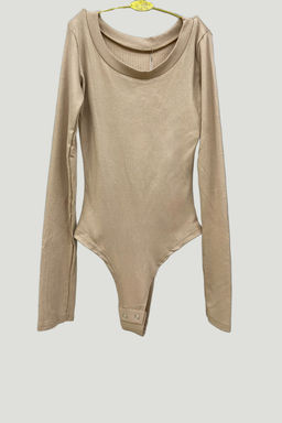 4304 БЕЖЕВОЕ БОДИ