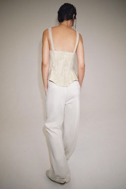 TOP CORSETERO ENCAJE ZW COLLECTION / Crudo