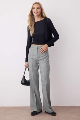 Gri Ekoseli Flare Kumas Pantolon TWOAW26PL00067