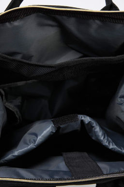 Siyah Fonksiyonel Termal Anne Bebek Bak?m/S?rt Cantas? TAKAW26SI00000