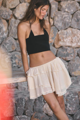 FALDA MINI VOLANTES ENCAJE / Blanco / Rosa