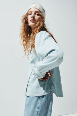 Blusa denim con ribetes de volante - H&m фото 4