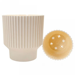 Горшок для цветов пластмассовый "Аркада" 2,85л, д17см, h15,5см, со вставкой, ванильный (Россия)