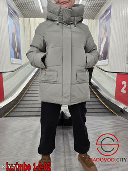 Куртка зимняя с капюшоном