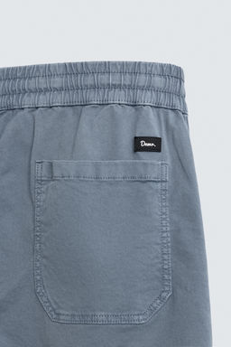 BERMUDA TWILL RELAXED FIT / Azul claro