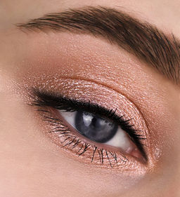 LuxVisage Тени жидкие Metal hype тон 02 золотистый персик