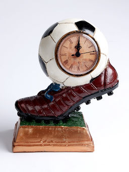 Часы настольные интерьерные «Футбол», на батарейках, 14.3×11.3×21.2 см, d=8 см