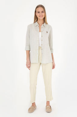 Женские брюки из плотной ткани фисташкового цвета