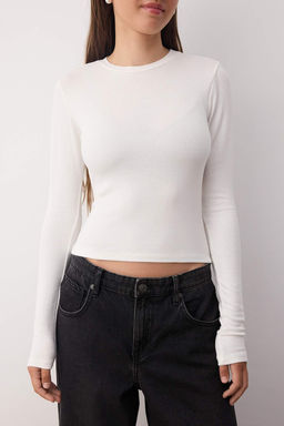 Trendyolmilla Siyah-Ekru Ikili Paket Crop/K?sa Fitted/Vucuda Oturan Orme Bluz TWOAW25BZ00061 фото 24