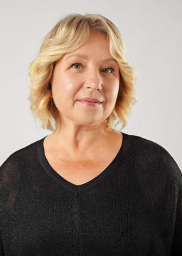 154588/193ва Джемпер жен. (ЧЗ)