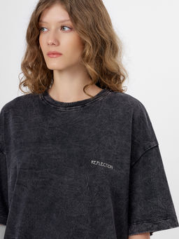 Футболка женская серая с принтом и надписью reflection - Mark formelle фото 4