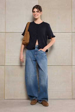 Teen Lacivert Cicek Dugme Detayl? Bisiklet Yaka Triko Bluz TWOSS26BZ00119