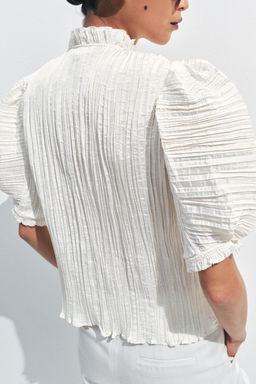 BLUSA PLISADA ZW COLLECTION / Crudo