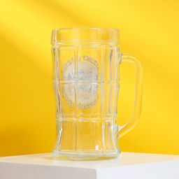 Кружка пивная с надписью Крепкому мужику, со светлым будущим, 500 мл