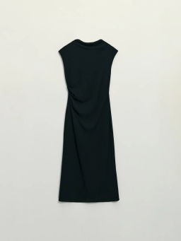 Платье миди приталенного кроя / Zarina