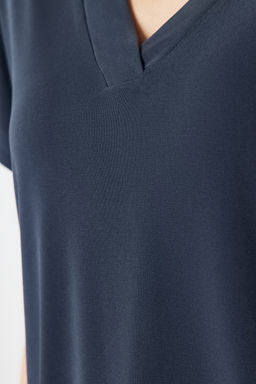 TRENDYOLMILLA Antrasit Modal V Yaka Relaxed/Rahat Kesim Orme T-Shirt TWOSS24TS00043 фото 5