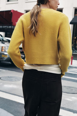 SOFT KNIT BASIC SWEATER - Zara фото 3