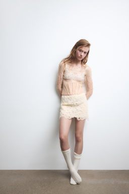 EMBROIDERED TULLE BRA
