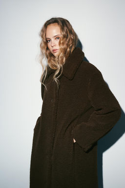 FAUX SHEARLING COAT - Zara фото 19