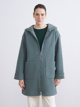 Kap??onlu Kad?n Pel?? H?rka