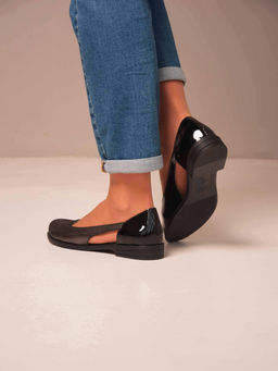 Туфли 160.madonnabl.Черный лак астана