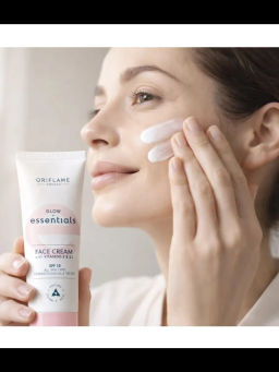 ВЫРАВНИВАЮЩИЙ КРЕМ ДЛЯ ЛИЦА С SPF 10 GLOW ESSENTIALS