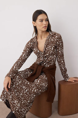 Kahverengi Bask?l? Buzgu / Drape Maxi Orme Elbise TWOAW26EL00194 - Trendyolmilla фото 2