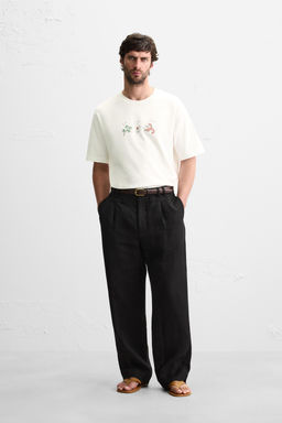 CONTRAST EMBROIDERY T-SHIRT