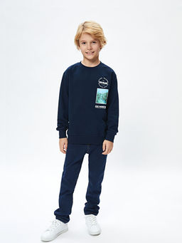 Rahat Kal?p Bisiklet Yaka Bask?l? Erkek ?ocuk Sweatshirt - Waikiki фото 2