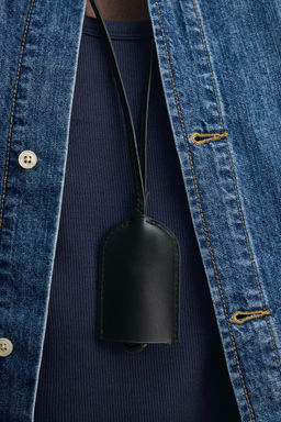 LEATHER PENDANT KEYRING LIMITED EDITION