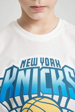 Футболка оверсайз с круглым вырезом и короткими рукавами NBA New York Knicks для мальчиков - Defacto фото 8